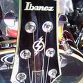 Ibanez Artcore AXD82P Holl.jpg|Соляр Мар'ян 